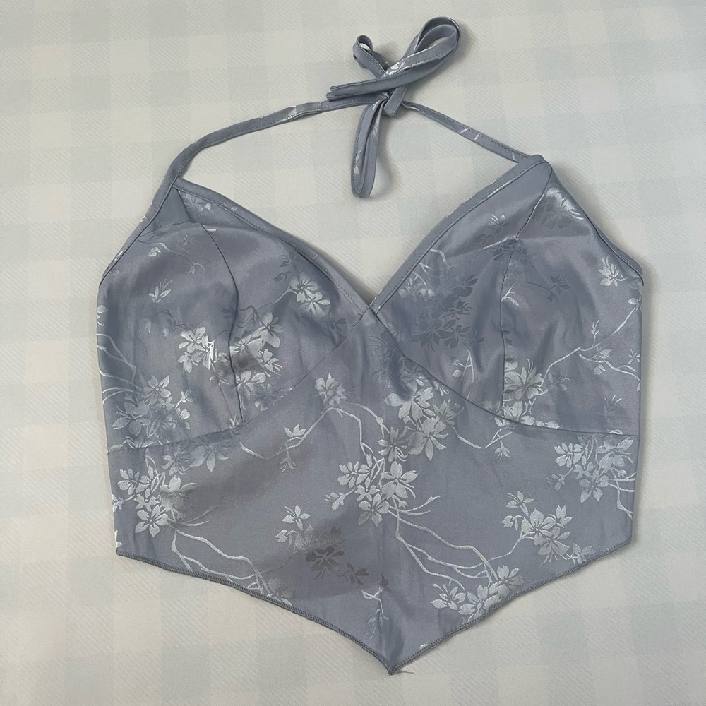 SHEIN Tie Halter Croptop